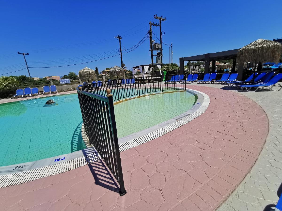 Sidari Waterpark Hotel Exterior photo