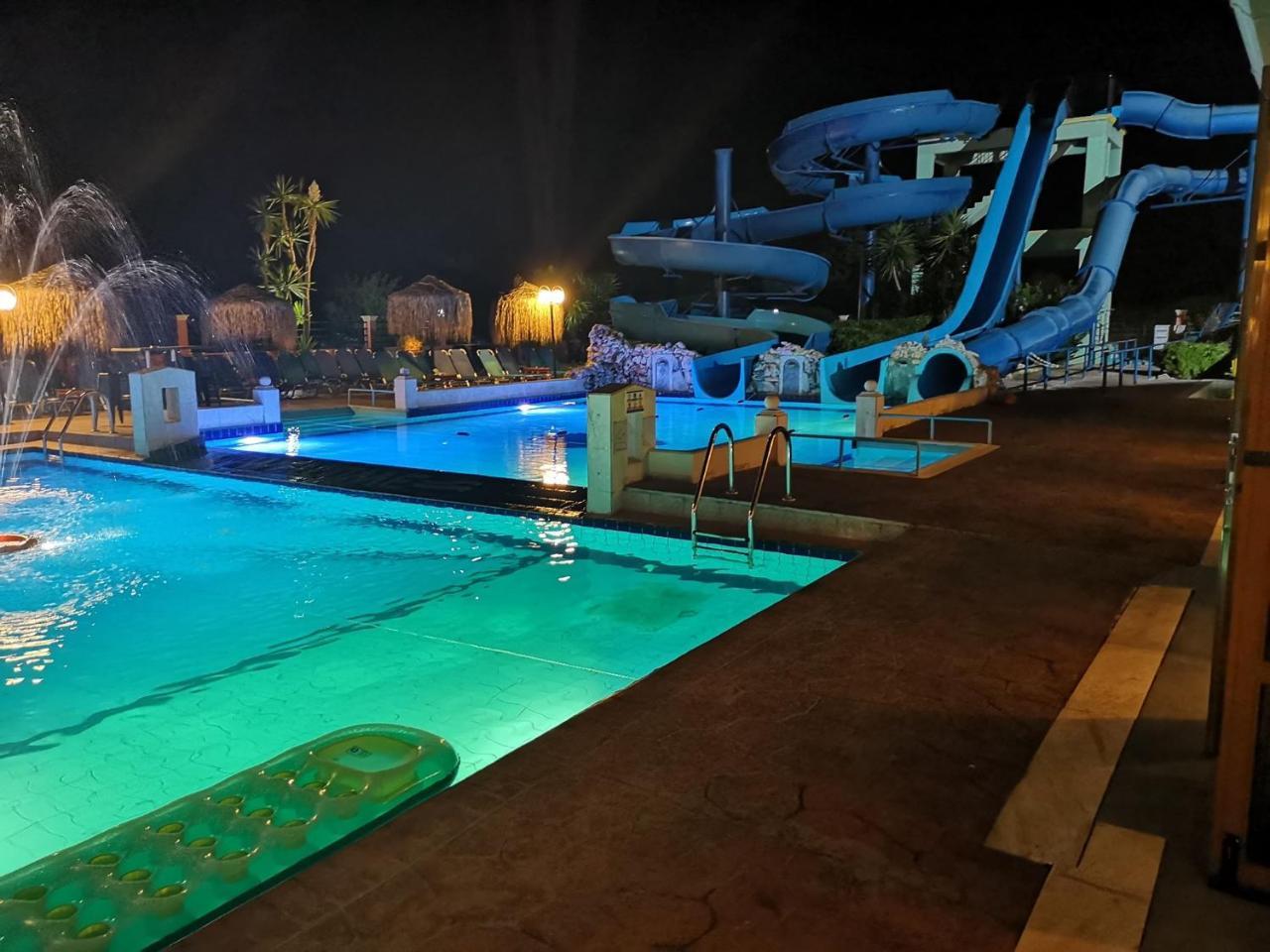 Sidari Waterpark Hotel Exterior photo